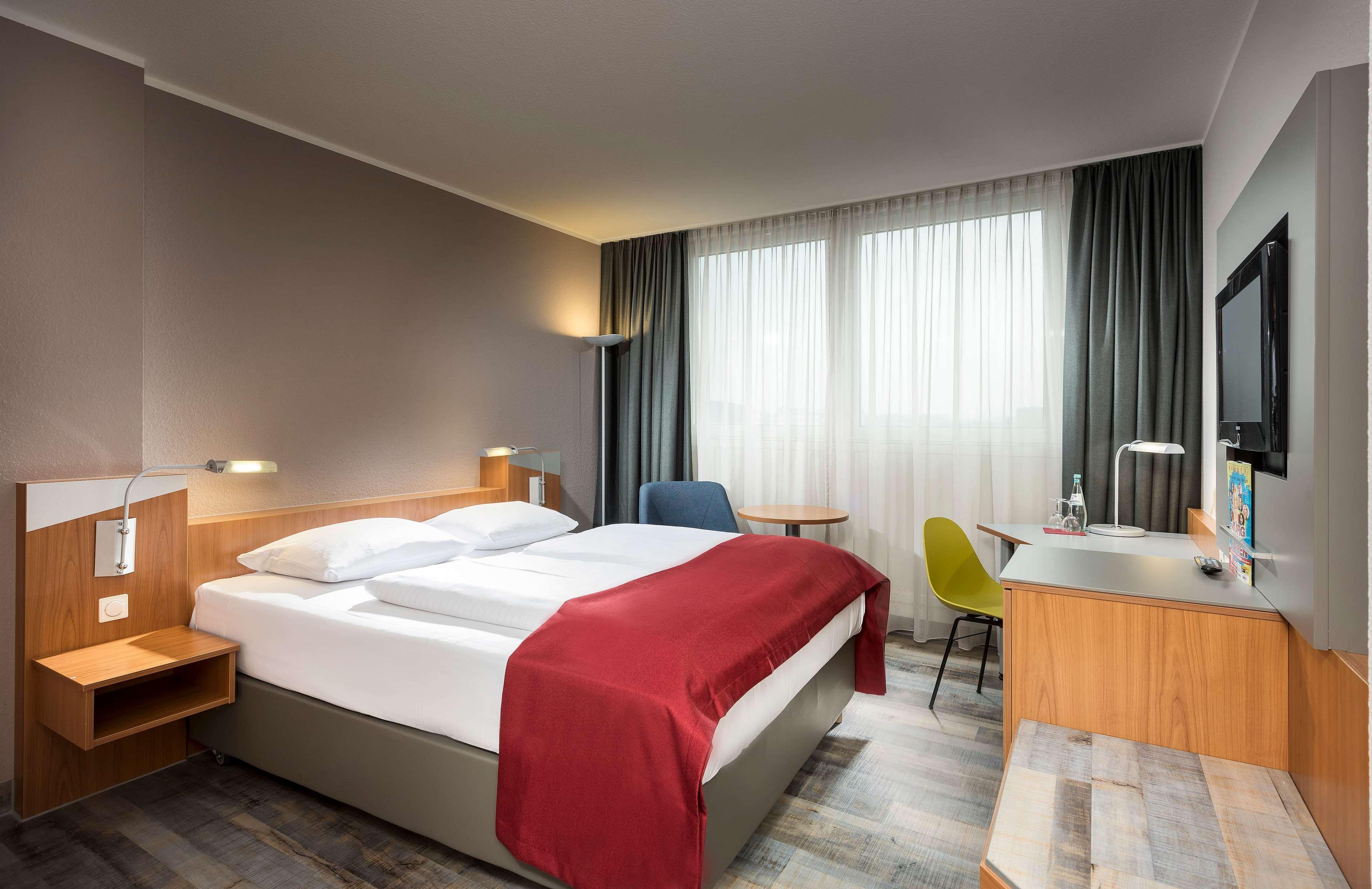 Ramada By Wyndham Hannover Messe Laatzen Luaran gambar