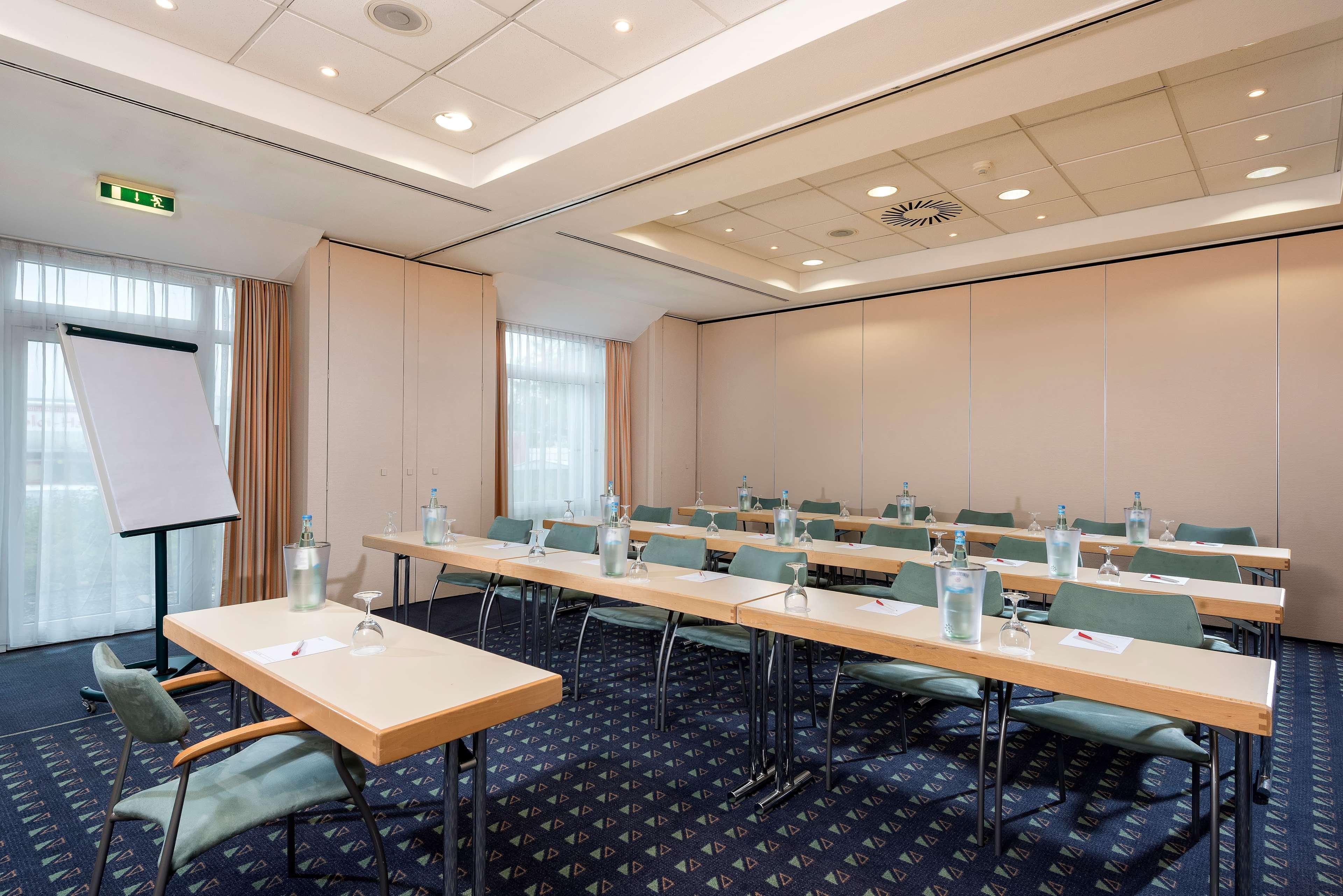 Ramada By Wyndham Hannover Messe Laatzen Luaran gambar