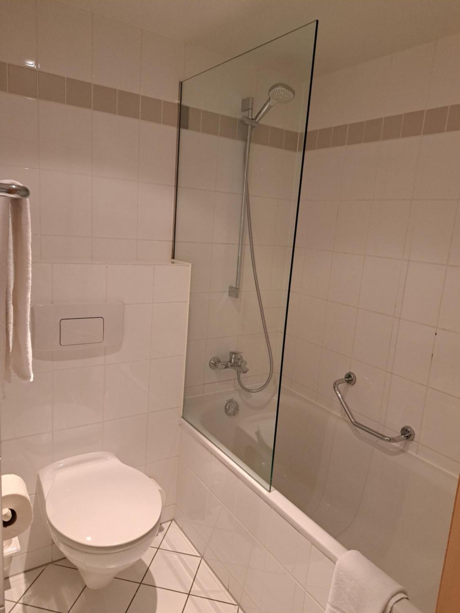 Ramada By Wyndham Hannover Messe Laatzen Luaran gambar