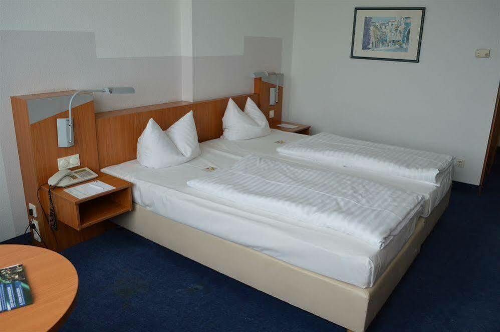 Ramada By Wyndham Hannover Messe Laatzen Luaran gambar
