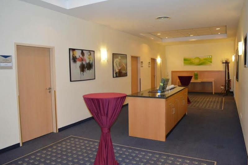 Ramada By Wyndham Hannover Messe Laatzen Luaran gambar